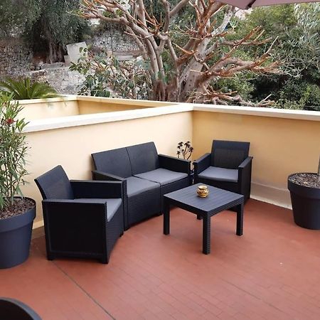 Le Garavan, Superbe Studio Vue Mer Et Vieux Μεντόν Εξωτερικό φωτογραφία